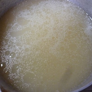牛スジの下処理とスープの取り方
